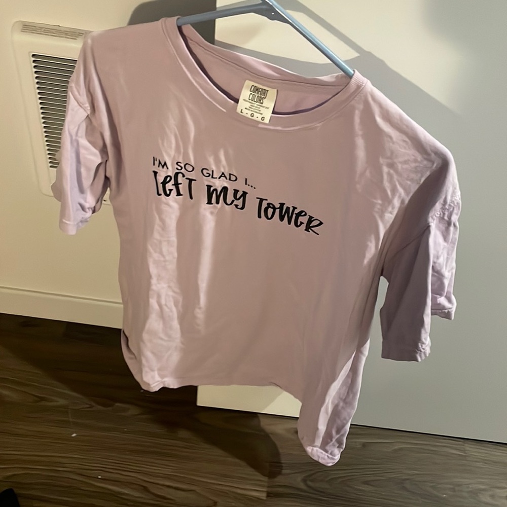 Rapunzel Small Shop Tee